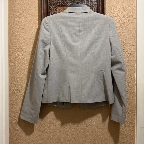 NWT Worthington gray blazer. - Picture 4 of 9